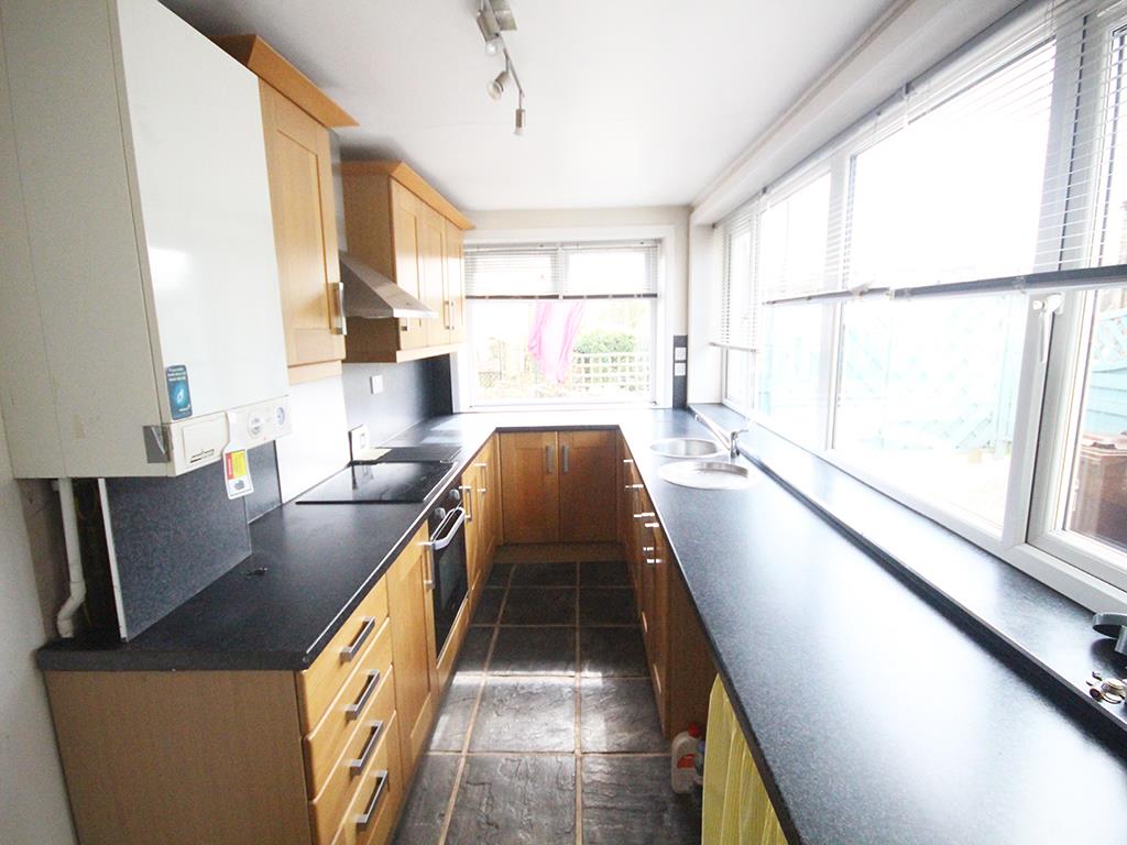 3 bedroom end terrace house Let Agreed in Earby - IMG_2223.jpg
